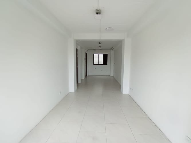 Oficina en arriendo en El Porvenir, Rionegro, 33 m² · foto 6 de 11