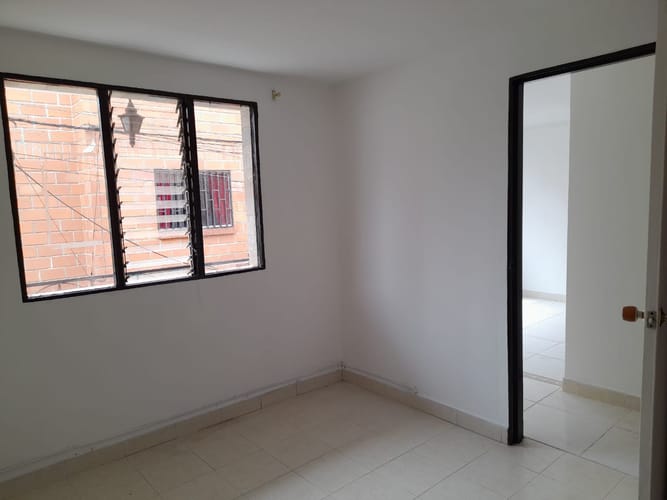 Casa de 3 alcobas en arriendo en Los Alcazares, Medellín, 91 m² · foto 12 de 20