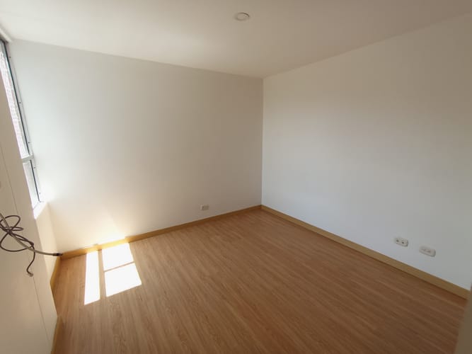 Apartamento de 3 alcobas en arriendo en Loma De La Doctora, Sabaneta, 87 m² · foto 7 de 17