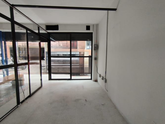 Local en arriendo en Simon Bolivar Sb (Centro), Copacabana, 13 m² · foto 6 de 7