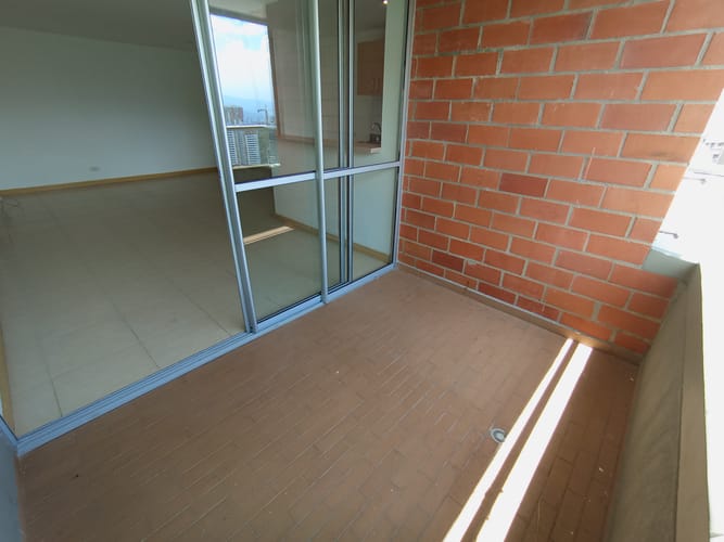 Apartamento de 3 alcobas en arriendo en Loma De La Doctora, Sabaneta, 87 m² · foto 16 de 17