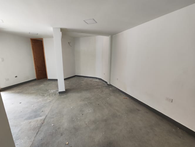 Local en arriendo en Laureles, Medellín, 40 m² · foto 3 de 8