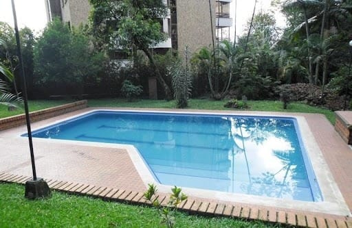 Apartamento de 3 alcobas en arriendo en Urbanización Las Cumbres, Medellín, 187 m² · foto 12 de 13