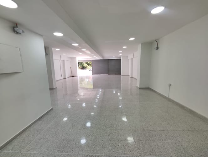Local en arriendo en Laureles, Medellín, 190 m² · foto 2 de 16