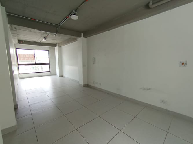 Oficina en arriendo en El Porvenir, Rionegro, 33 m² · foto 3 de 11