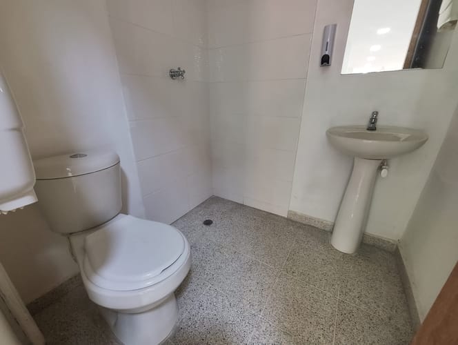 Local en arriendo en Laureles, Medellín, 190 m² · foto 14 de 16