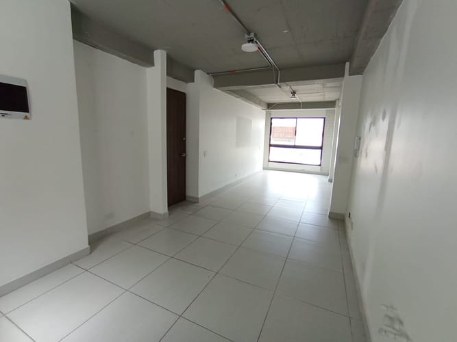 Oficina en arriendo en El Porvenir, Rionegro, 33 m² · foto 4 de 11