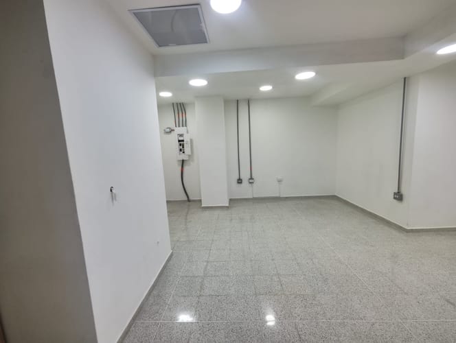Local en arriendo en Laureles, Medellín, 190 m² · foto 15 de 16