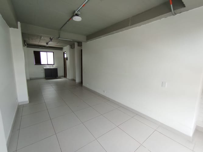 Oficina en arriendo en El Porvenir, Rionegro, 33 m² · foto 6 de 11