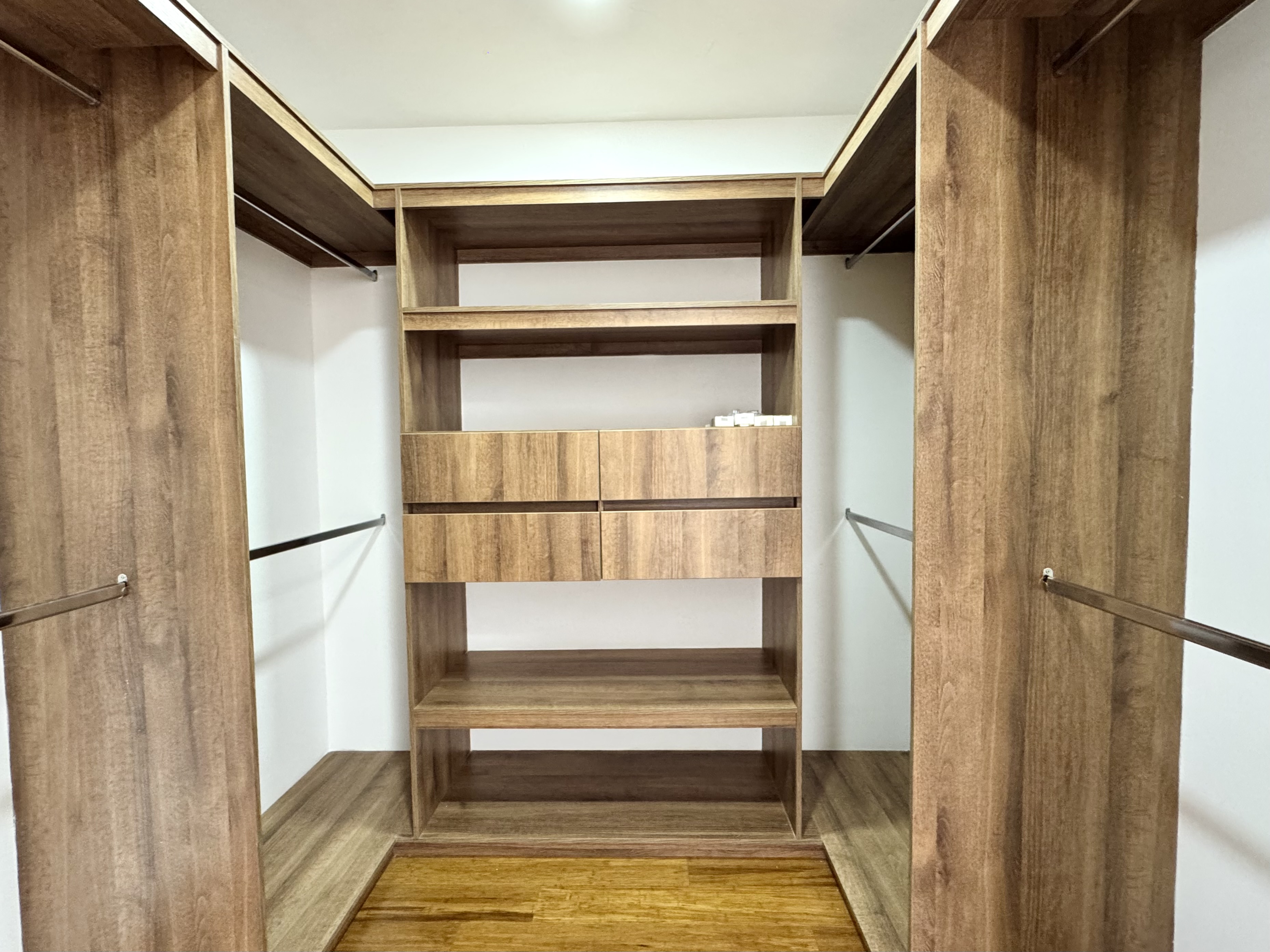 Apartamento en arriendo en El Poblado, Medellín · foto 8 de 19