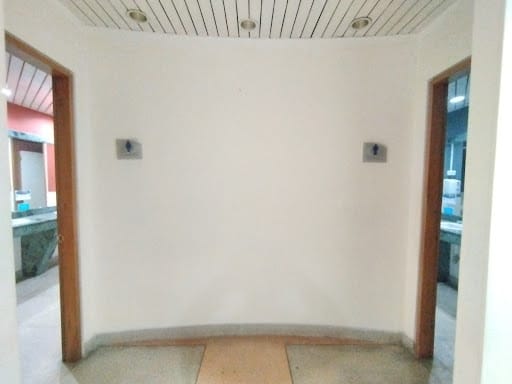 Oficina en arriendo en Zona Industrial No. 2, Itagüí, 2511 m² · foto 7 de 20