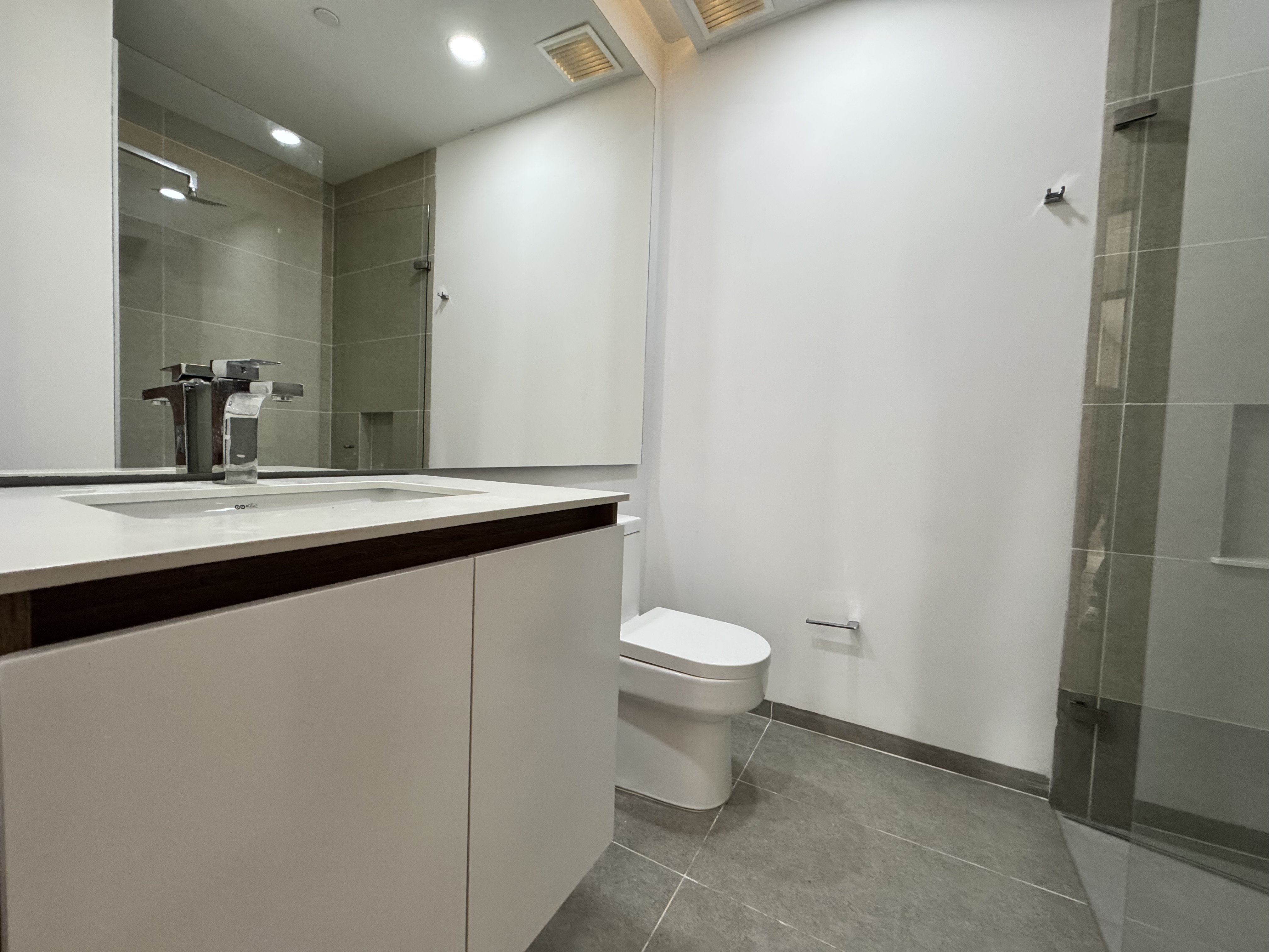 Apartamento en arriendo en El Poblado, Medellín · foto 17 de 19