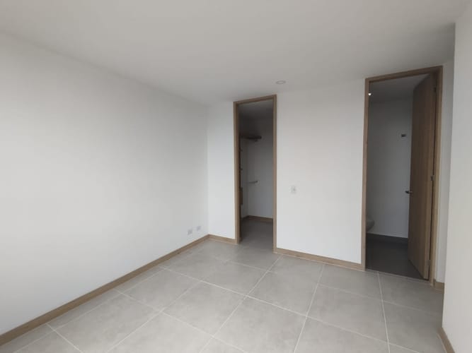 Apartamento de 3 alcobas en arriendo en Los Colegios, Rionegro, 74 m² · foto 10 de 17