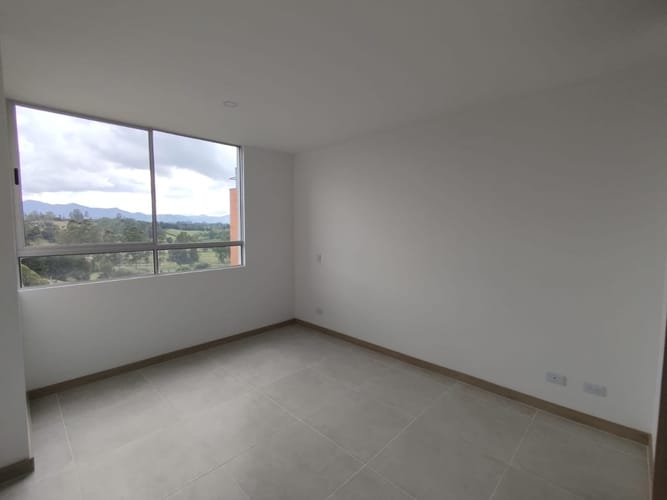 Apartamento de 3 alcobas en arriendo en Los Colegios, Rionegro, 74 m² · foto 11 de 17