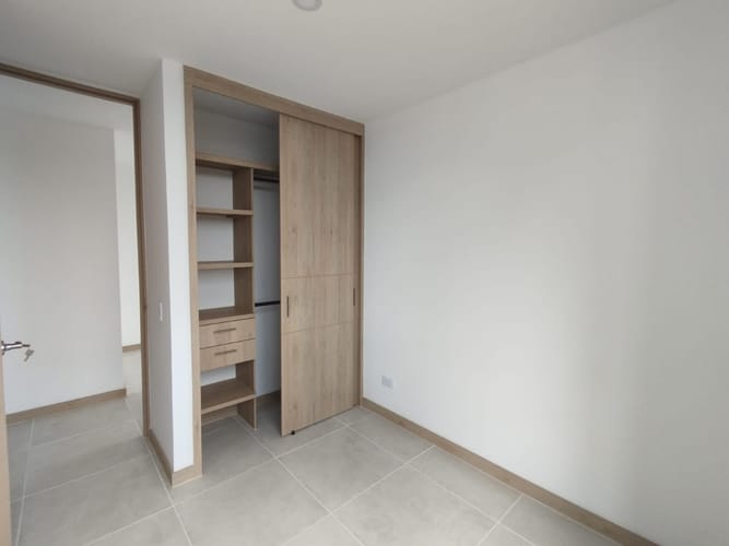 Apartamento de 3 alcobas en arriendo en Los Colegios, Rionegro, 74 m² · foto 15 de 17