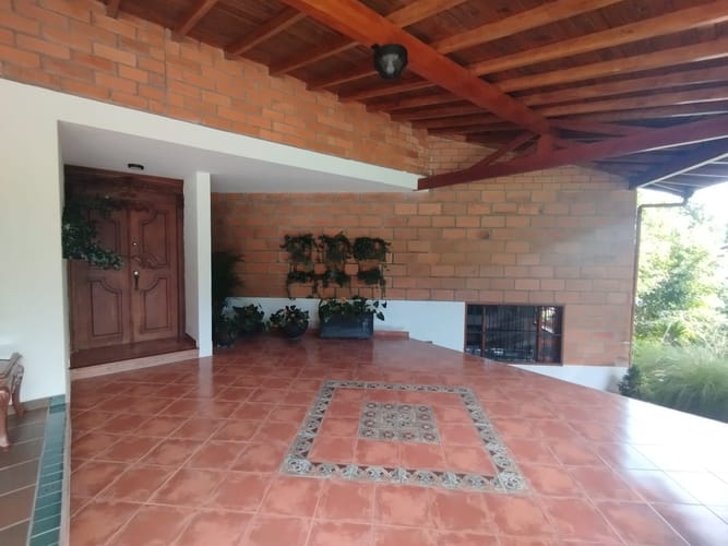 Finca en arriendo en Los Colegios, Rionegro, 500 m² · foto 3 de 20