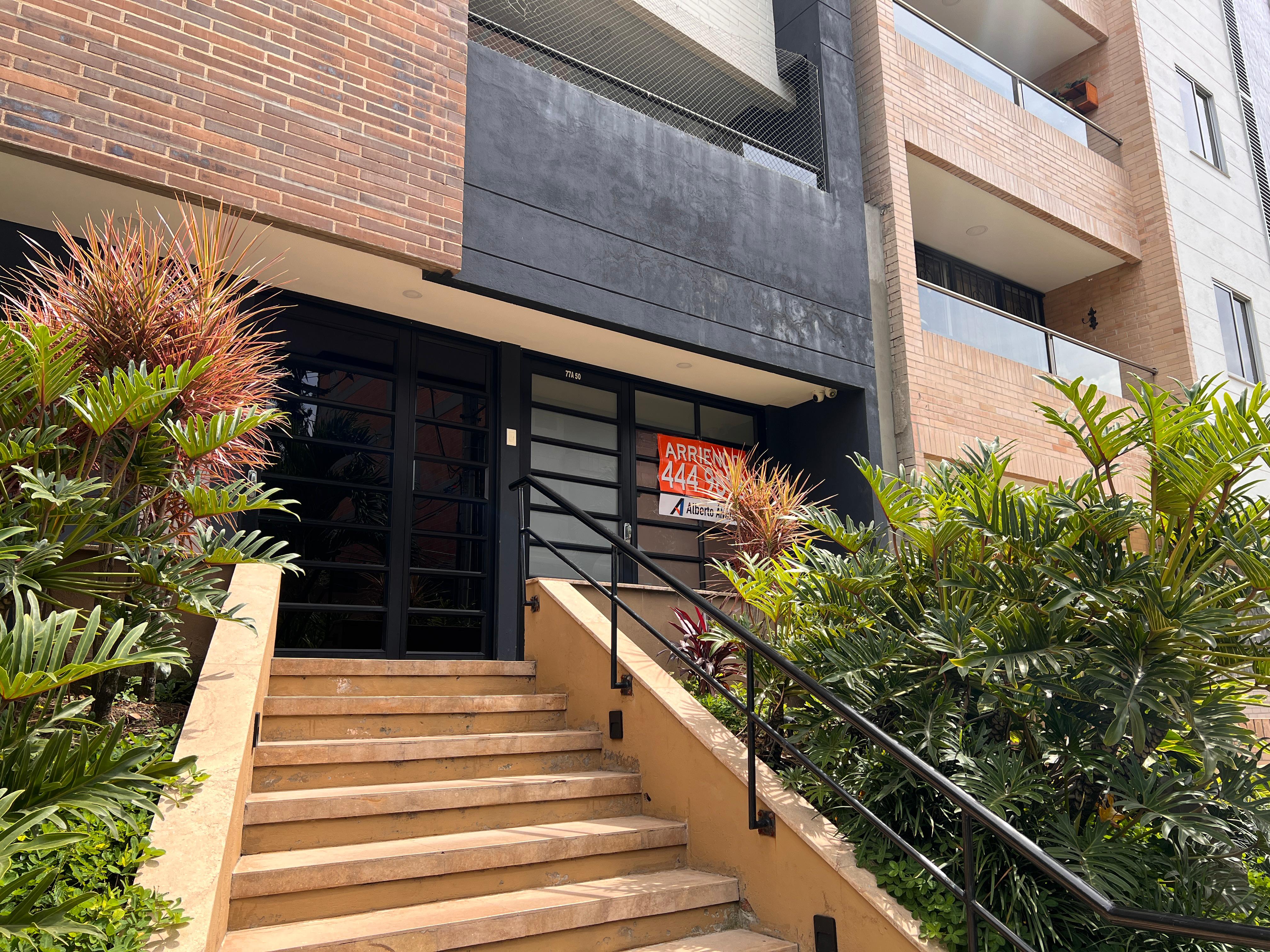 Apartamento en arriendo en Laureles, Medellín · foto 13 de 20