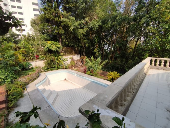 Casa de 6 alcobas en arriendo en Urbanización Las Cumbres, Medellín, 400 m² · foto 7 de 20