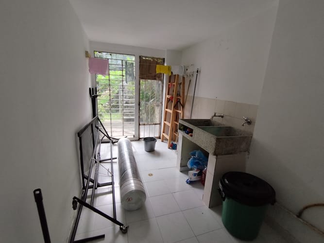 Casa de 6 alcobas en arriendo en Urbanización Las Cumbres, Medellín, 400 m² · foto 14 de 20