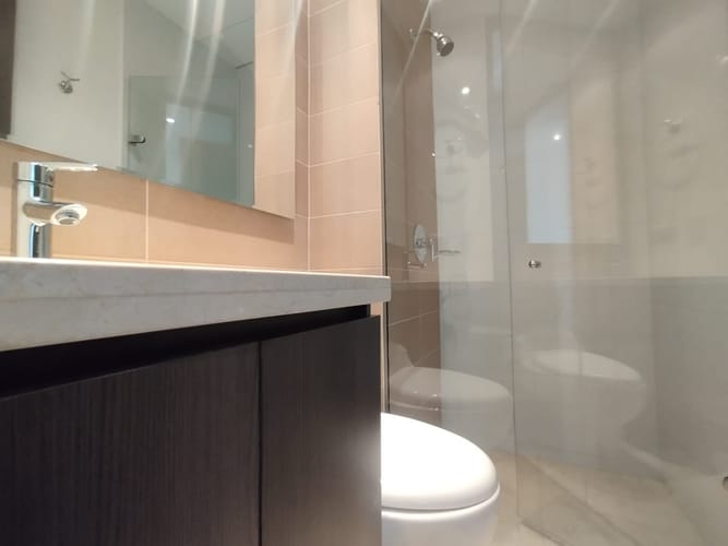 Apartamento de 3 alcobas en arriendo en El Poblado, Medellín, 143 m² · foto 14 de 20