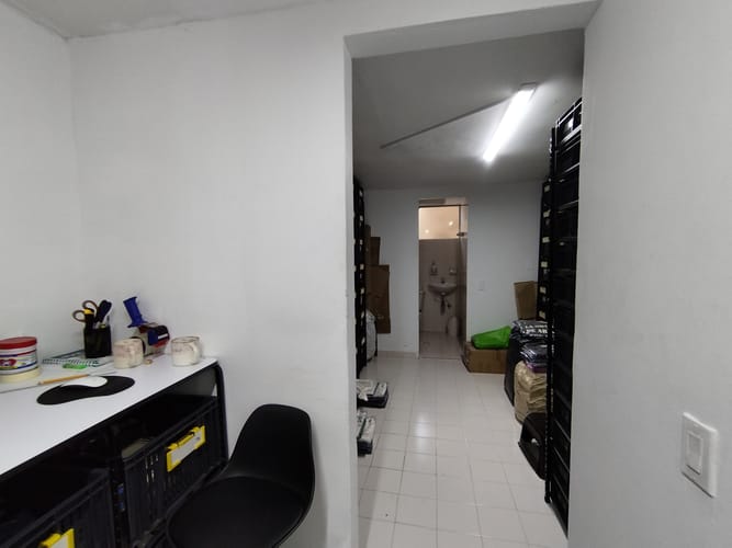 Casa de 6 alcobas en arriendo en Urbanización Las Cumbres, Medellín, 400 m² · foto 17 de 20