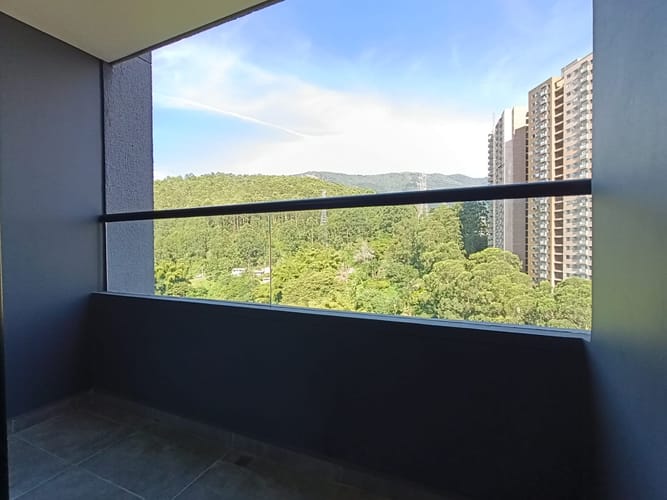 Apartamento de 2 alcobas en arriendo en San Diego, Medellín, 67 m² · foto 2 de 13