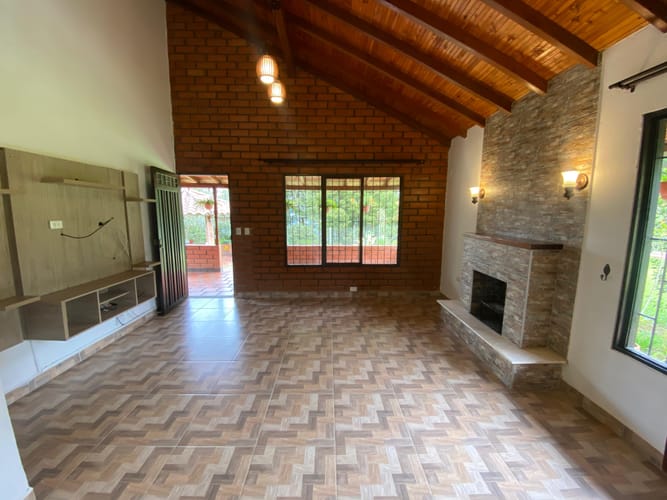Finca en arriendo en Guarne, 1200 m² · foto 3 de 20