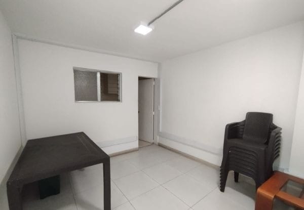 Oficina en arriendo en Laureles, Medellín, 104 m² · foto 11 de 11
