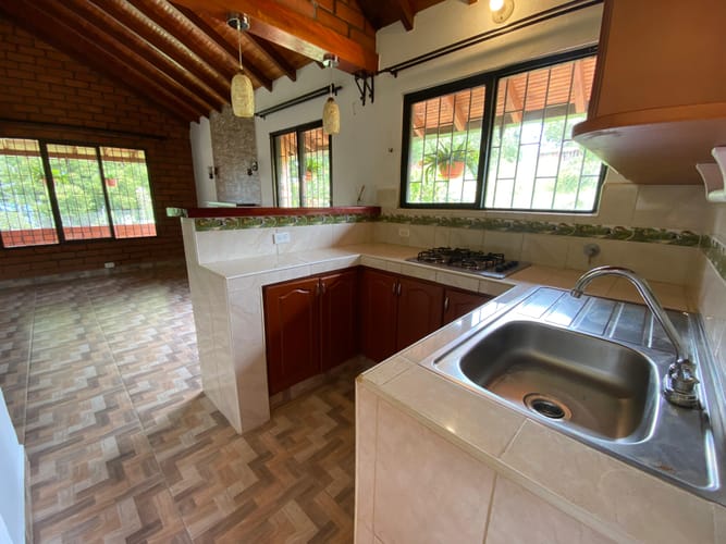Finca en arriendo en Guarne, 1200 m² · foto 8 de 20