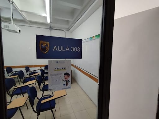 Oficina en arriendo en La Candelaria, Medellín, 479 m² · foto 18 de 20