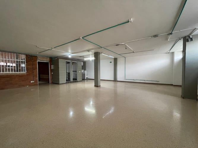 Oficina en arriendo en Laureles, Medellín, 95 m² · foto 8 de 10