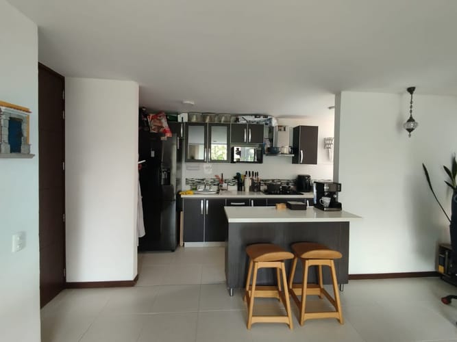 Apartamento de 2 alcobas en arriendo en Loma Del Esmeraldal, Envigado, 79 m² · foto 13 de 15