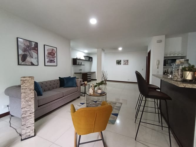 Apartamento de 2 alcobas en arriendo en La Florida, Medellín, 120 m² · foto 4 de 18