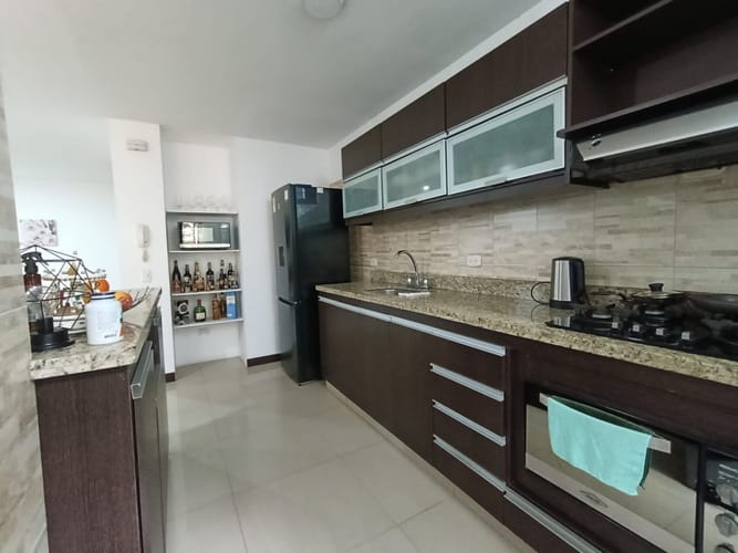Apartamento de 2 alcobas en arriendo en La Florida, Medellín, 120 m² · foto 8 de 18