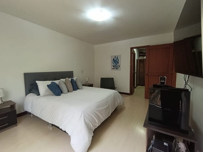Apartamento de 2 alcobas en arriendo en La Florida, Medellín, 120 m² · foto 11 de 18