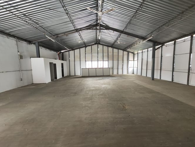 Bodega en arriendo en San Diego, Medellín, 215 m² · foto 2 de 12