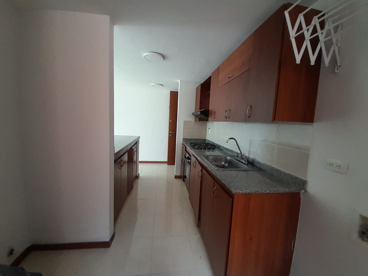 Apartamento en arriendo en Las Antillas, Envigado · foto 4 de 20