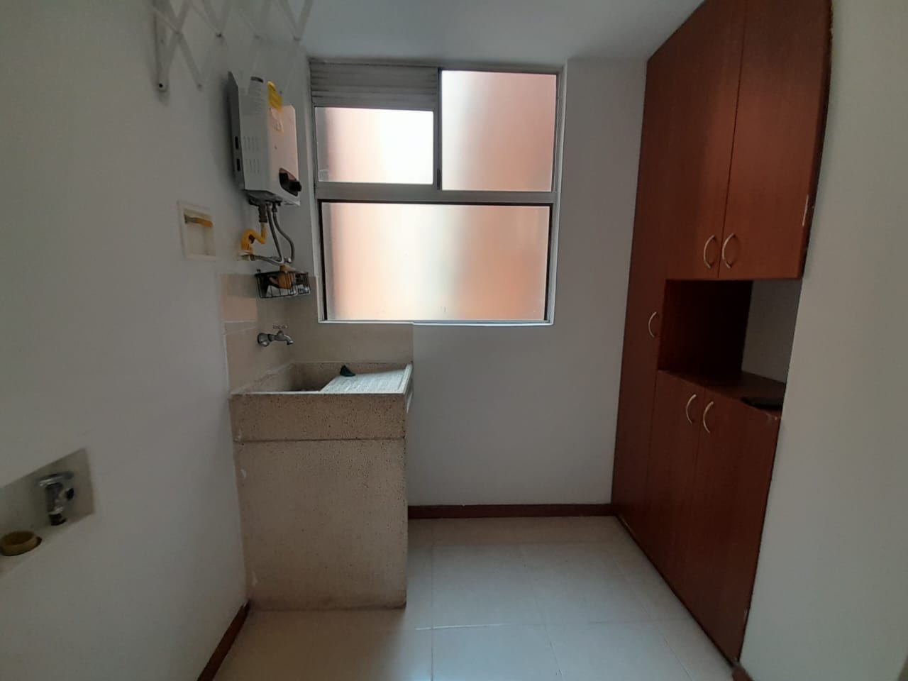 Apartamento en arriendo en Las Antillas, Envigado · foto 5 de 20