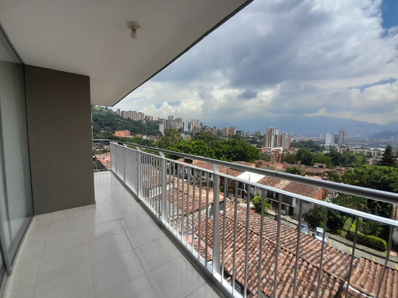 Apartamento en arriendo en Las Antillas, Envigado · foto 8 de 20