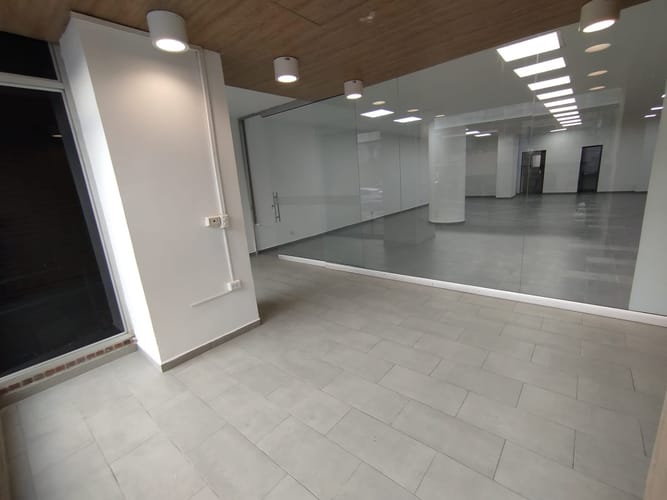 Local en arriendo en Centro, Bello, 180 m² · foto 8 de 19