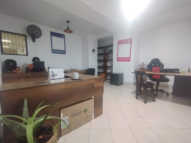 Edificio en arriendo en Prado, Medellín, 2368 m² · foto 8 de 20