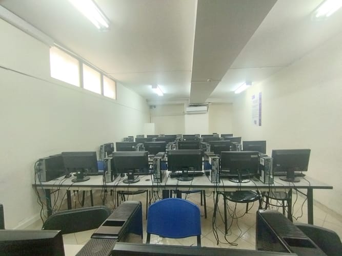 Edificio en arriendo en Prado, Medellín, 2368 m² · foto 13 de 20