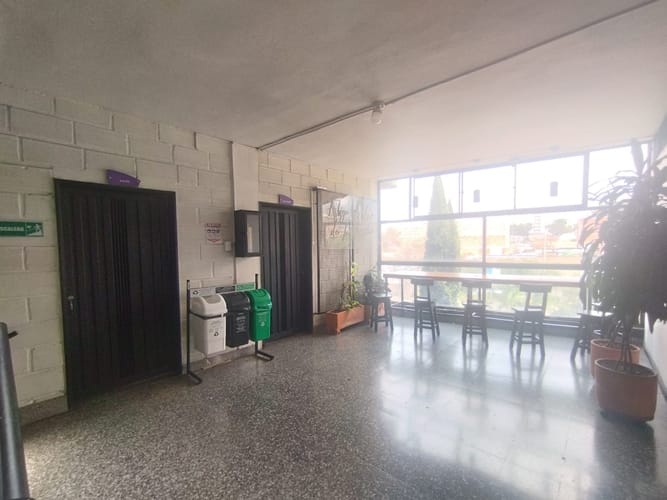 Edificio en arriendo en Prado, Medellín, 2368 m² · foto 17 de 20