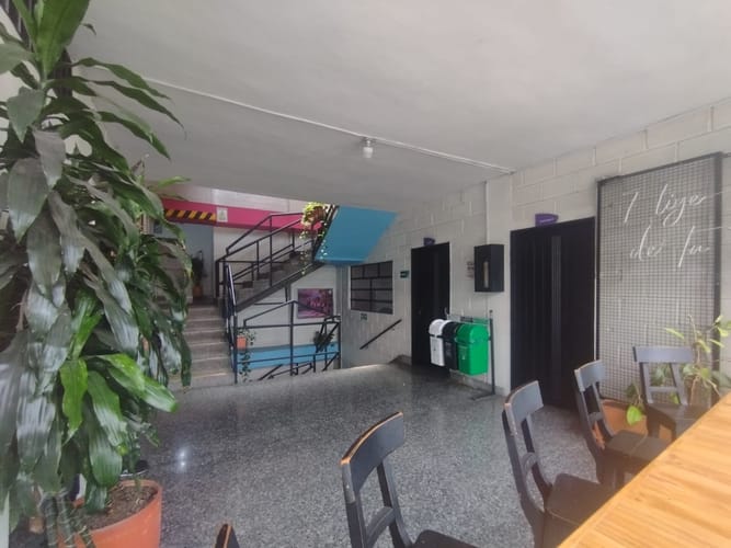 Edificio en arriendo en Prado, Medellín, 2368 m² · foto 18 de 20