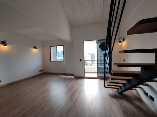 Apartamento de 3 alcobas en arriendo en Las Vegas, Envigado, 160 m² · foto 3 de 20