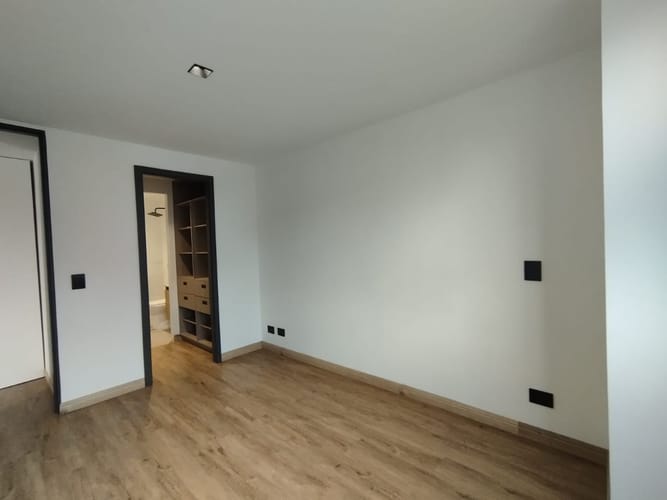 Apartamento de 3 alcobas en arriendo en Las Vegas, Envigado, 160 m² · foto 6 de 20