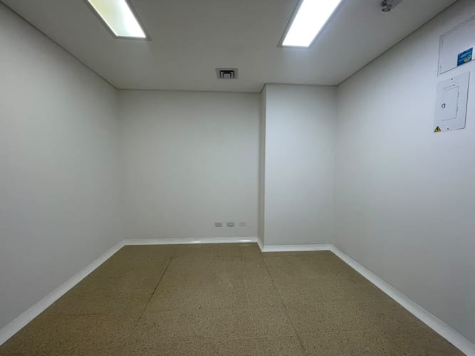 Consultorio en arriendo en Primavera, Envigado, 35 m² · foto 4 de 11