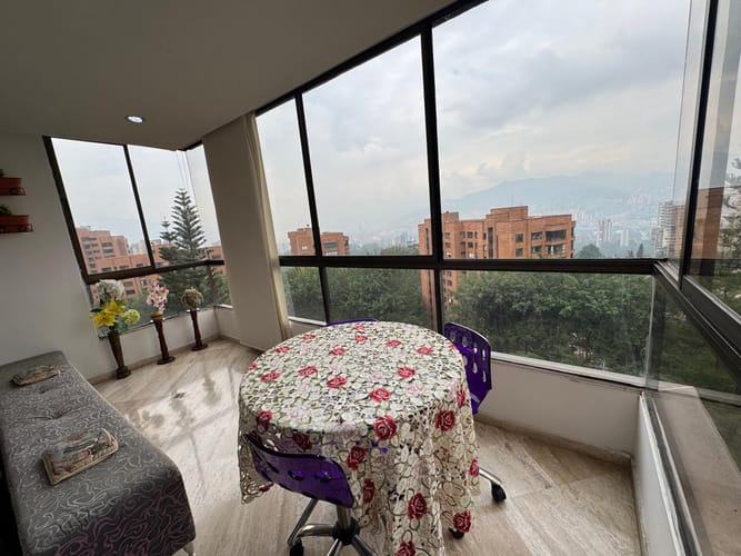 Apartamento en arriendo en El Poblado, Medellín · foto 5 de 20