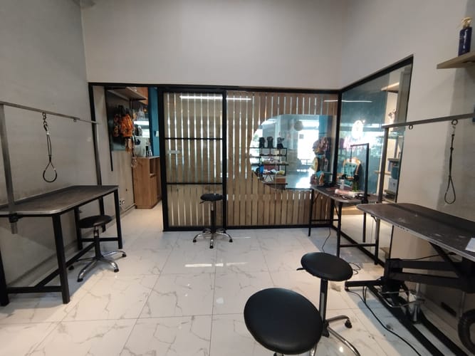 Local en arriendo en El Poblado, Medellín, 50 m² · foto 13 de 14