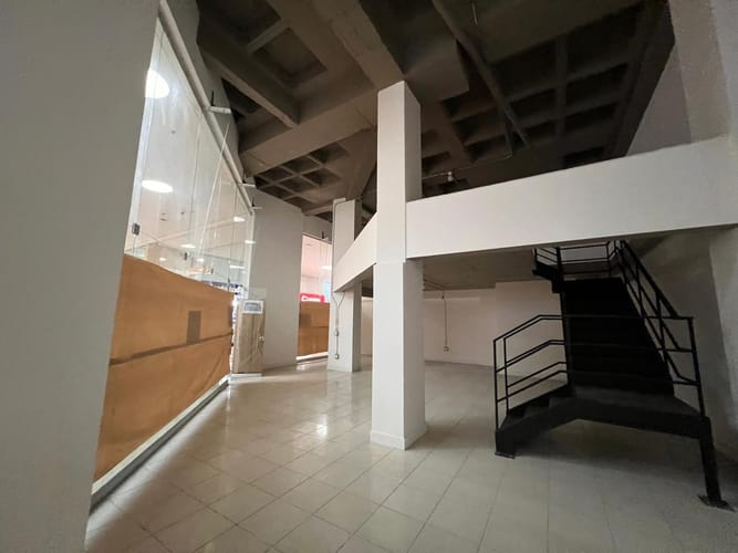 Local en arriendo en Laureles, Medellín, 144 m² · foto 14 de 15